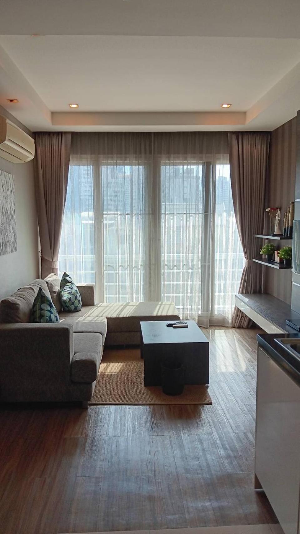 J Residence Thonglor 8 방콕 외부 사진