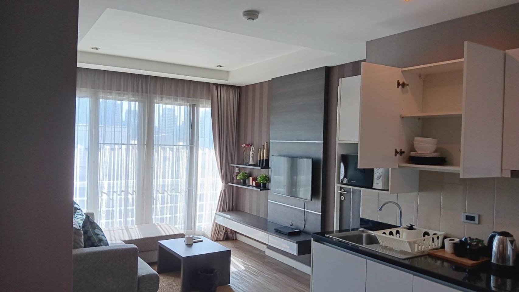 J Residence Thonglor 8 방콕 외부 사진