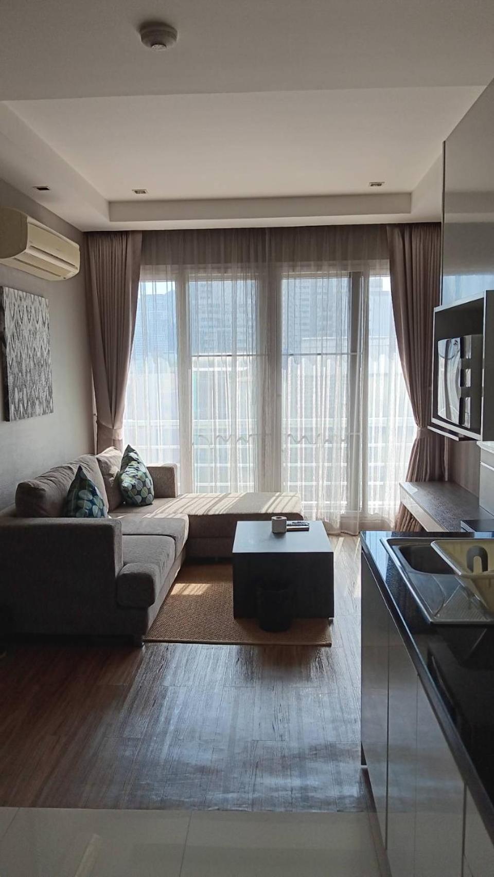 J Residence Thonglor 8 방콕 외부 사진