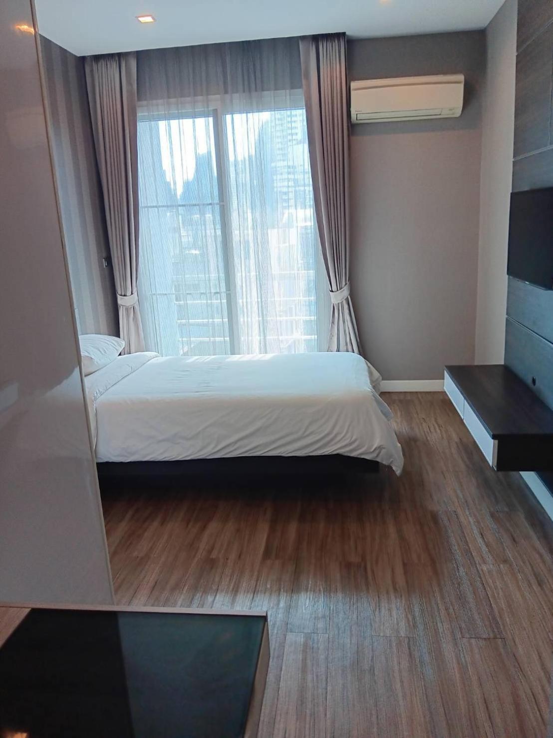 J Residence Thonglor 8 방콕 외부 사진